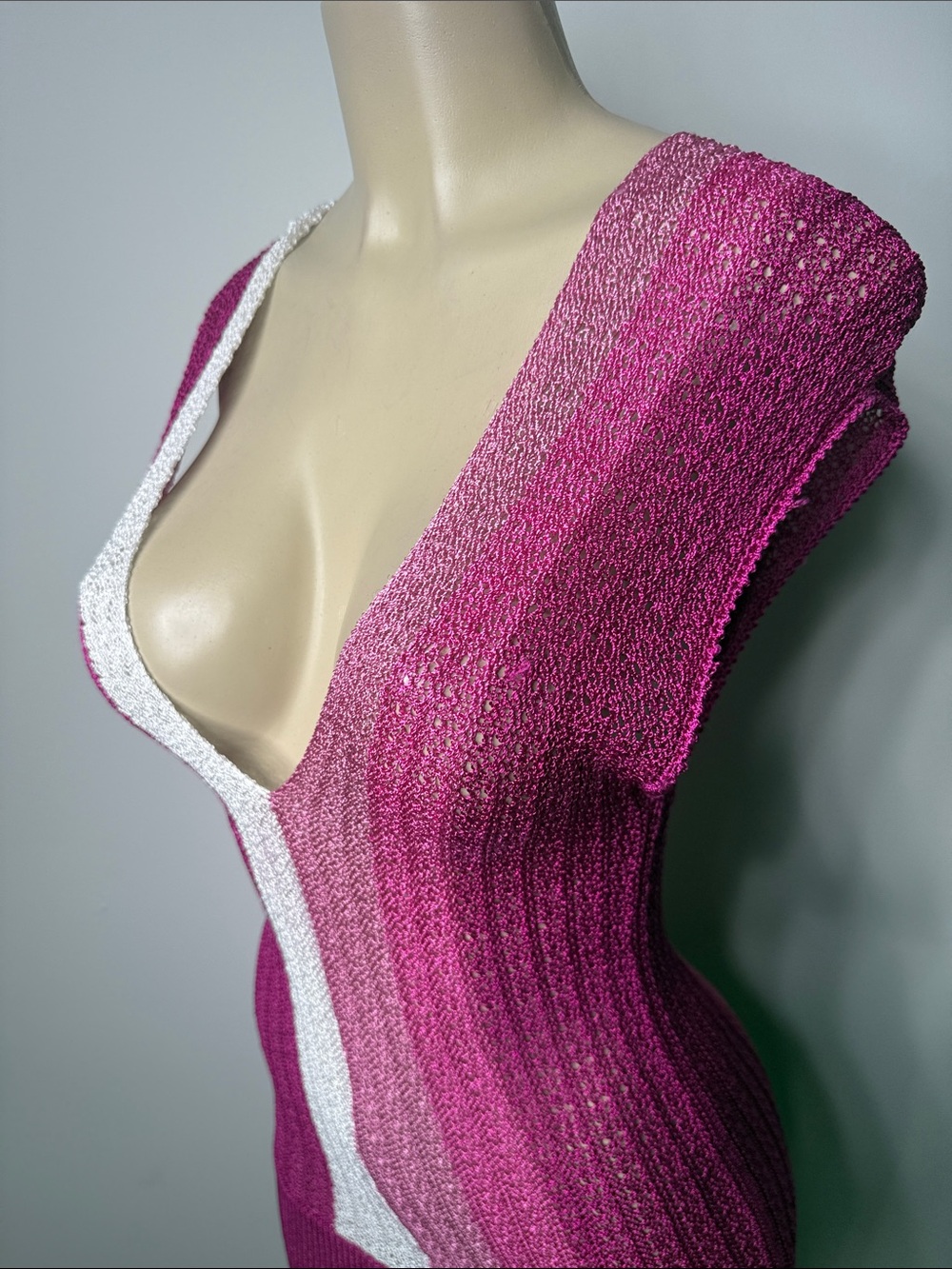 bebe Pink & White Striped Deep V-Neck Short Sleeve Sweater - Picture 3 of 8